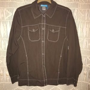 Light Collared Button Up Jacket with detailing